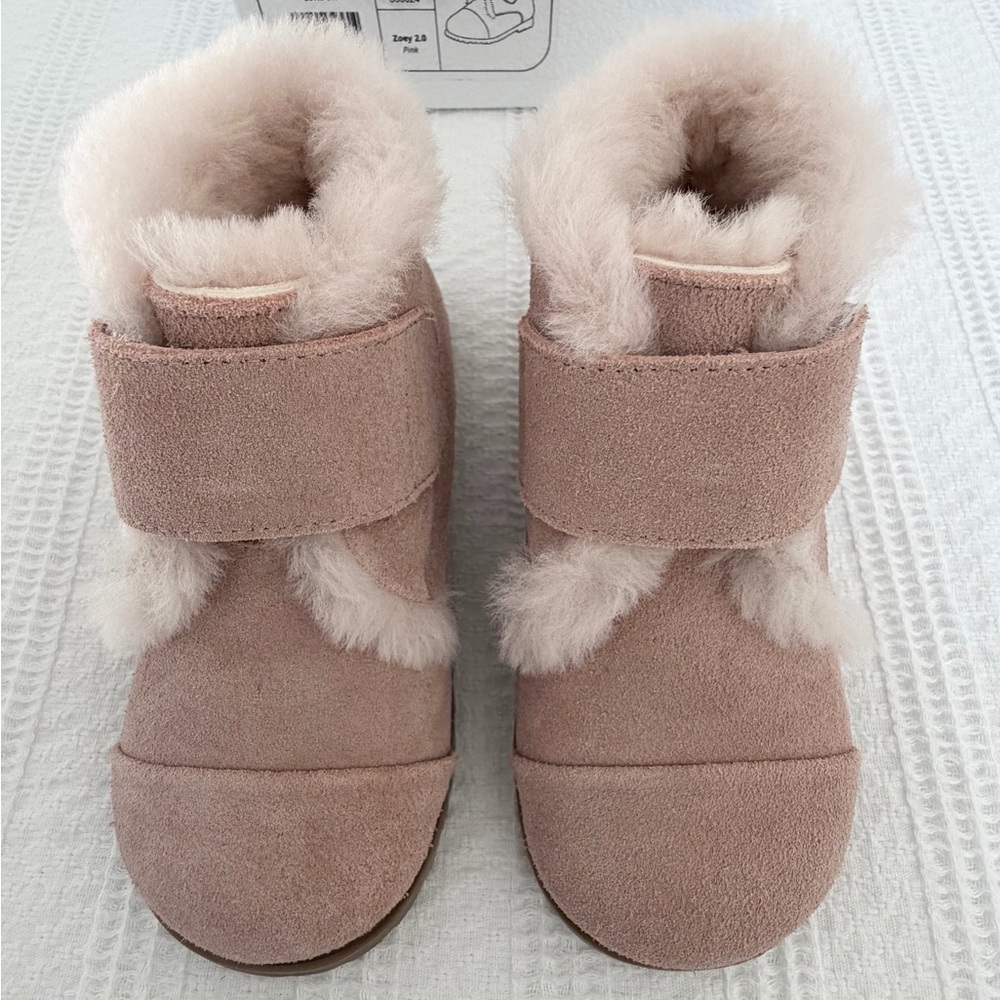 Age of Innocence- LIKE NEW SUEDE BOOTS. Size 26 EU, US 9.5